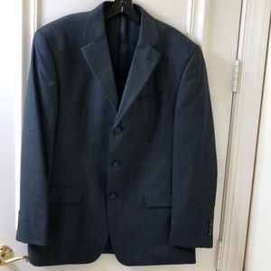 Dinner jacket. Brand new never worn.  Oscar de la Renta